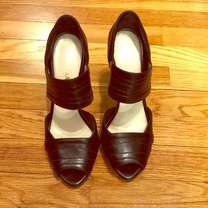 Black Leather Peep-Toe Women's Heels -Prada Designer Style